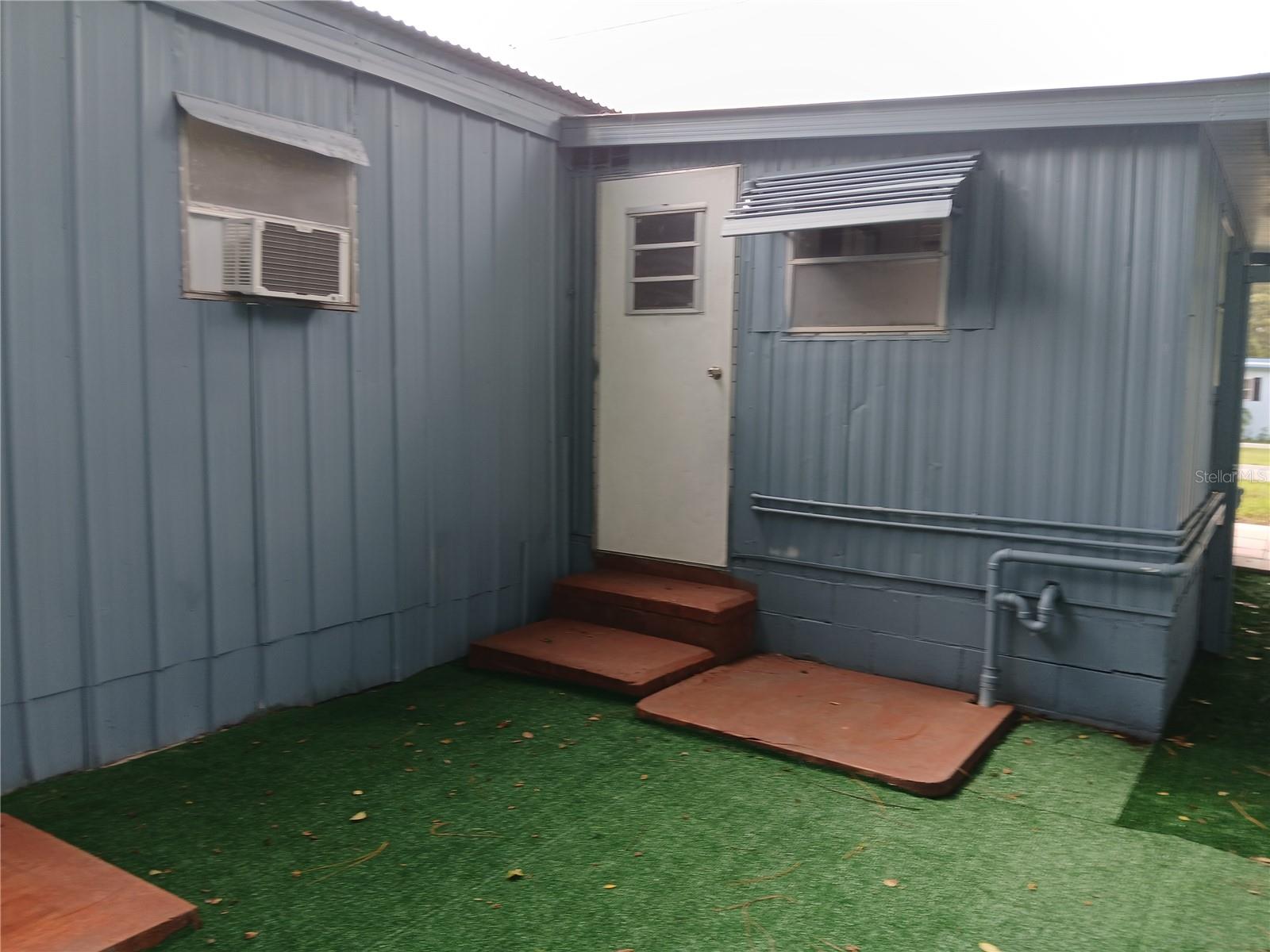 YALE RETREAT ADD - Residential