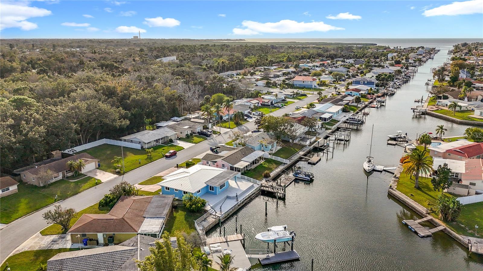 FLOR A MAR - Residential