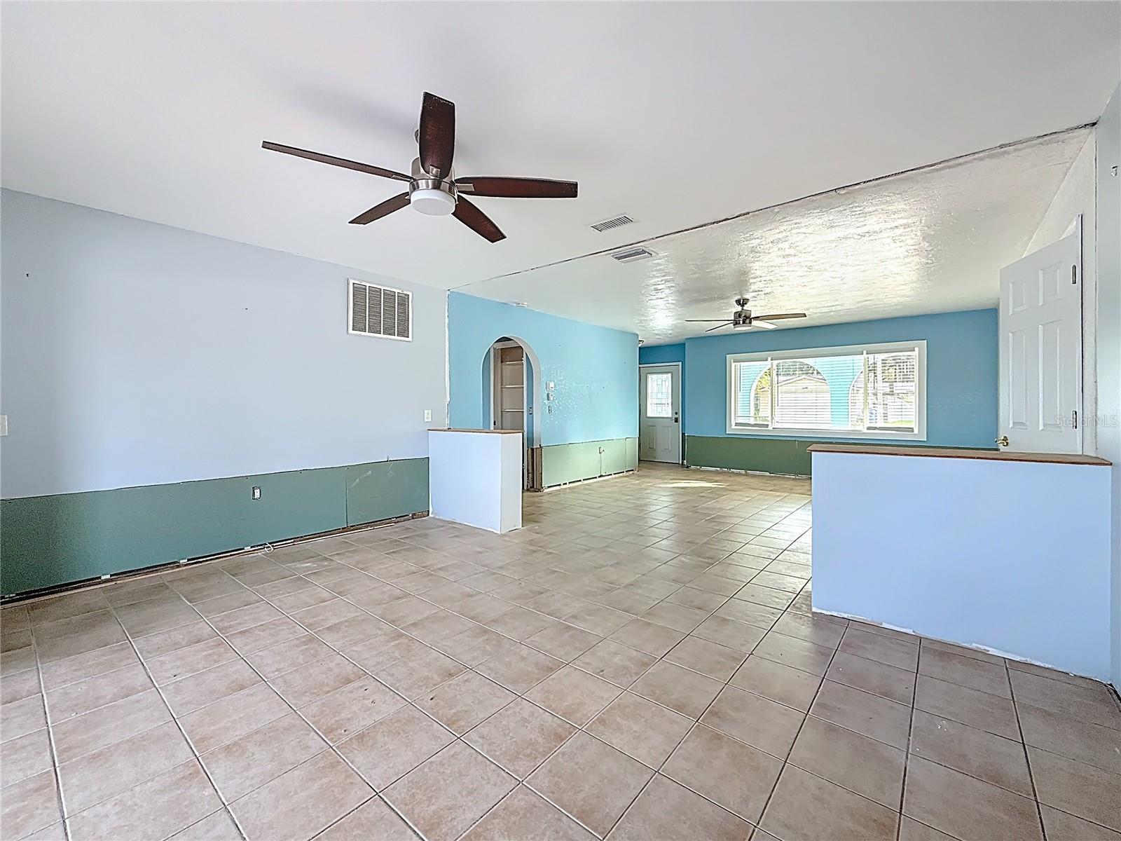 FLOR A MAR - Residential