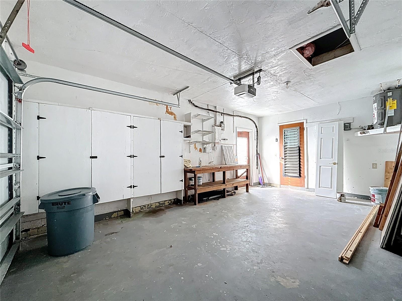 FLOR A MAR - Residential