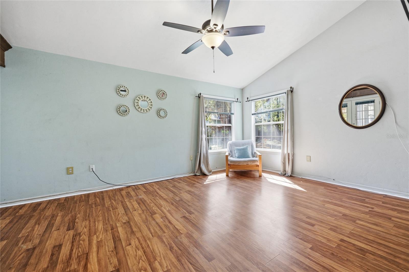 SOUTHERN COMFORT ESTATES - Residential