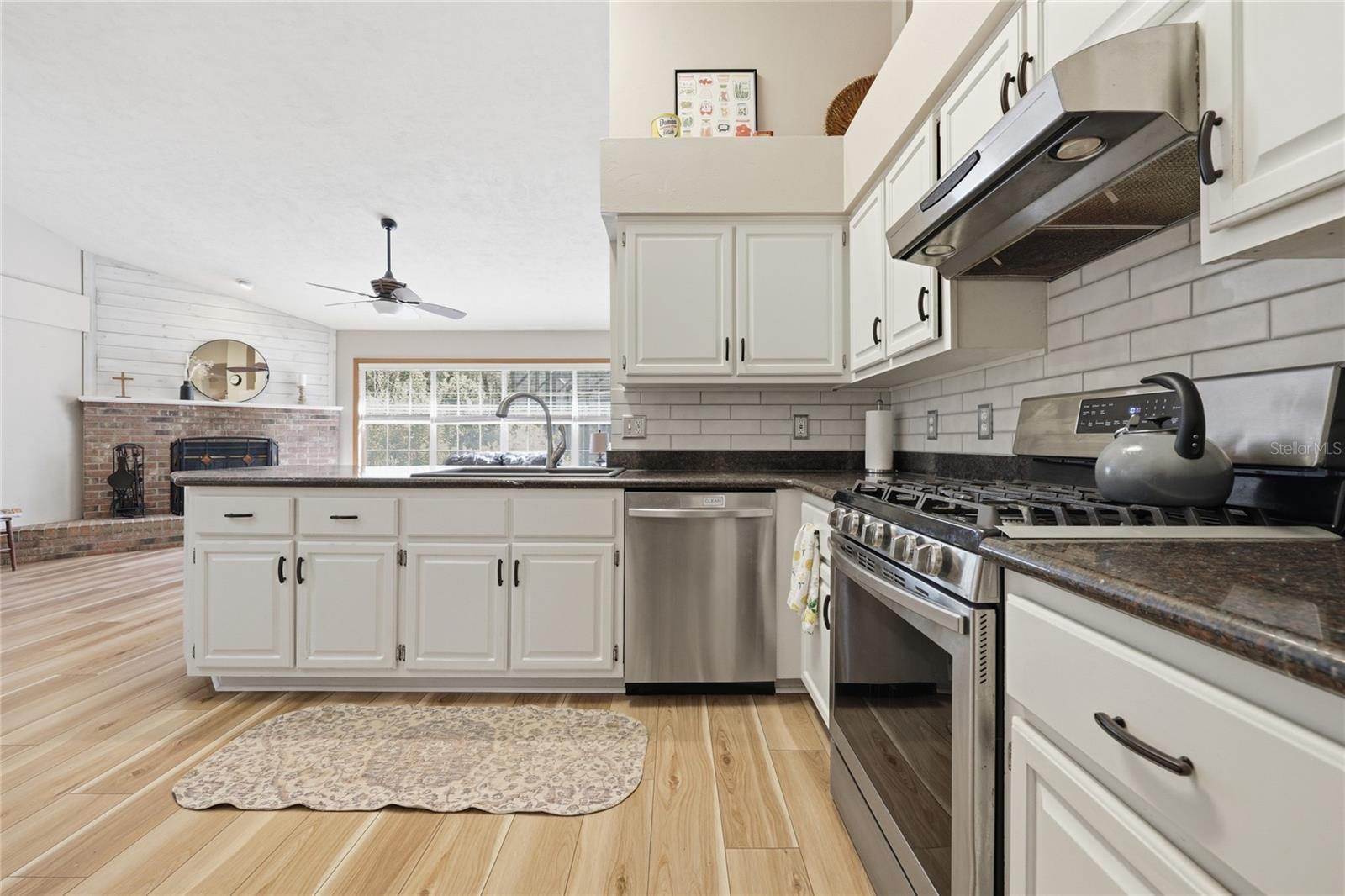 SOUTHERN COMFORT ESTATES - Residential