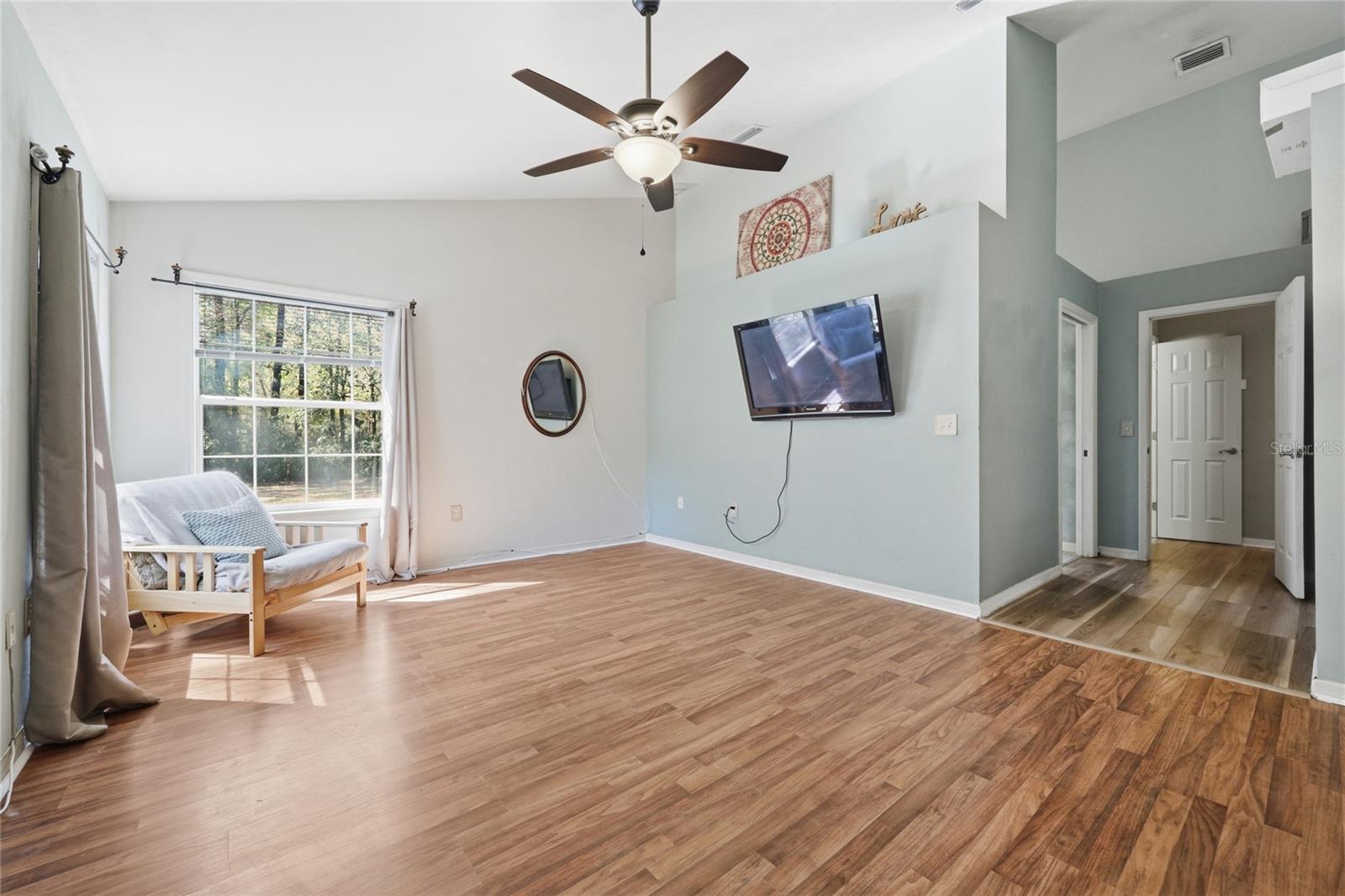 SOUTHERN COMFORT ESTATES - Residential