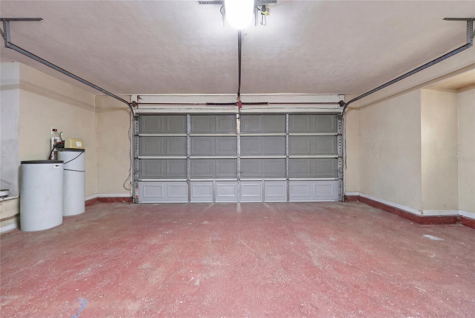 SOUTHERN COMFORT ESTATES - Residential