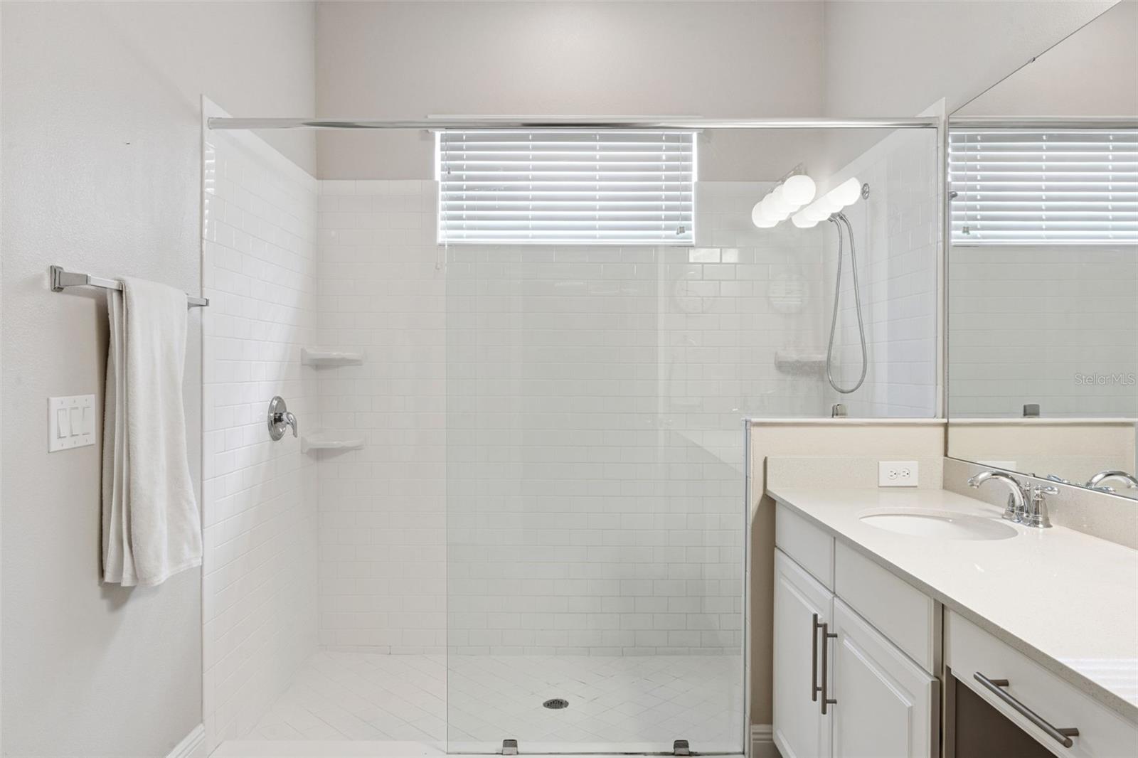 OAKLAND PARKB-1B A - Residential