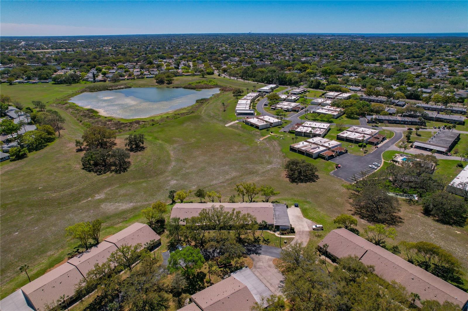 DOLLAR LAKE VILLAGE CONDO 01 - Residential