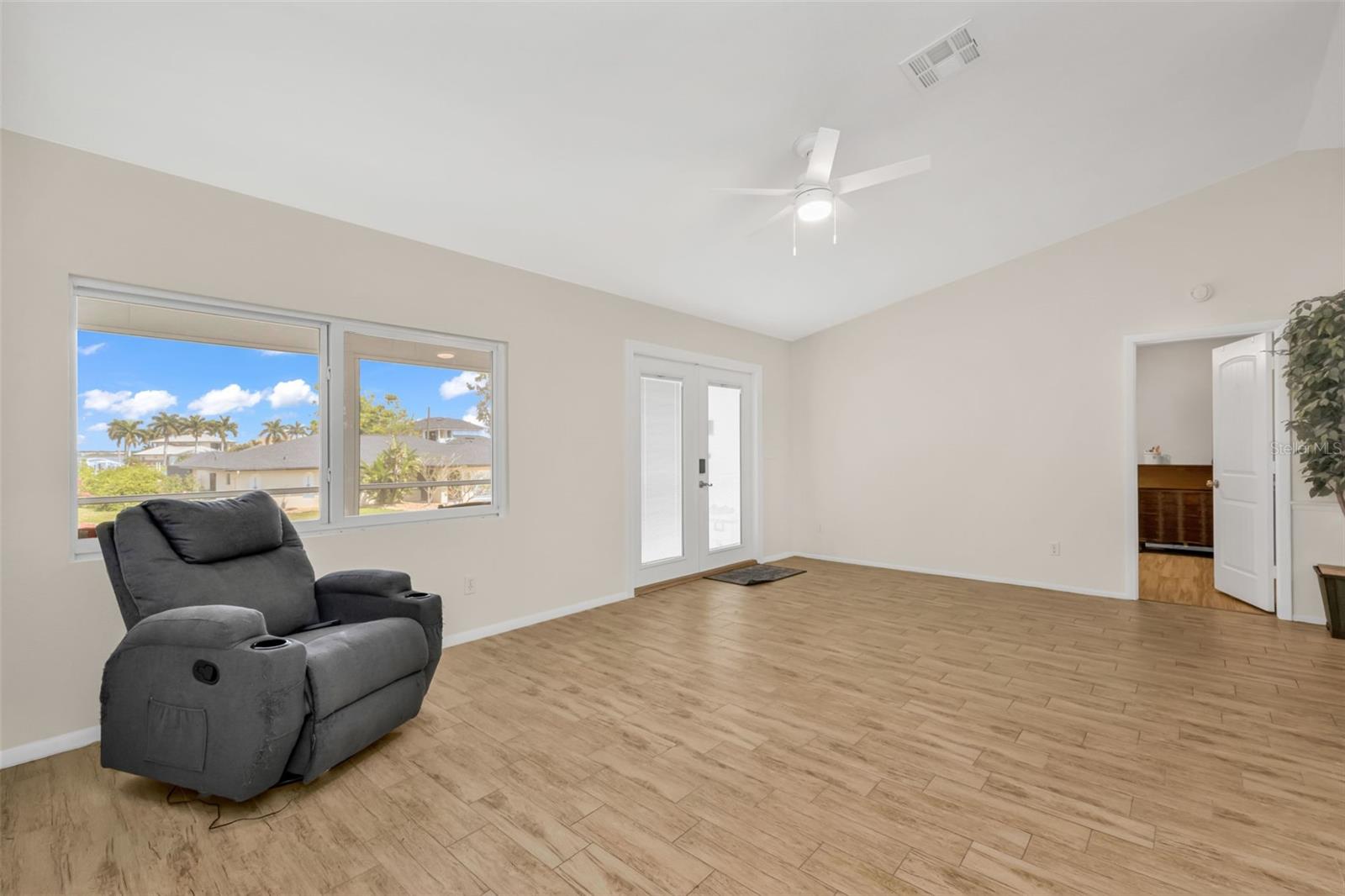 PORT CHARLOTTE SEC 060 - Residential