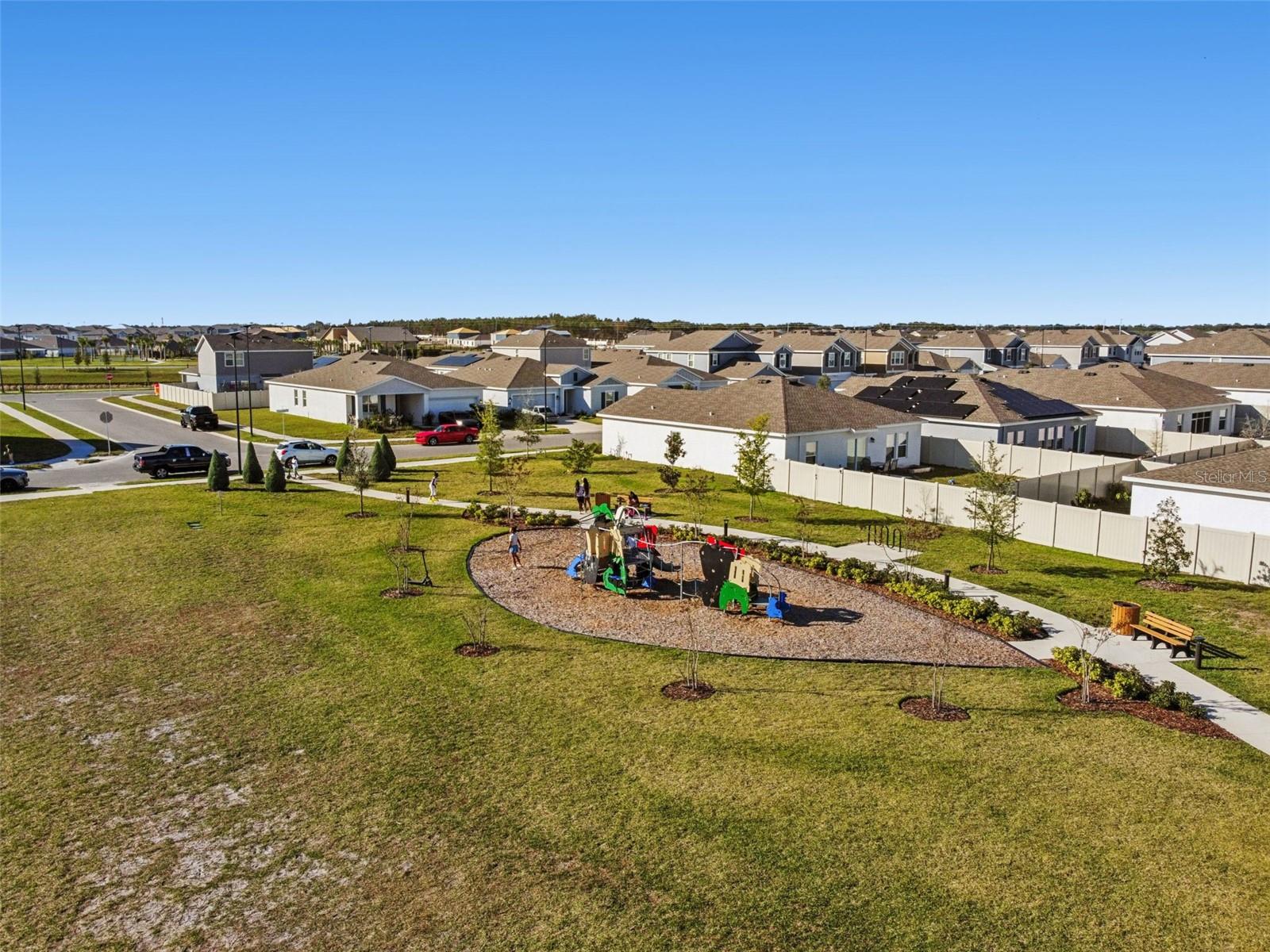 RANCHES/LK MCLEOD II - Residential