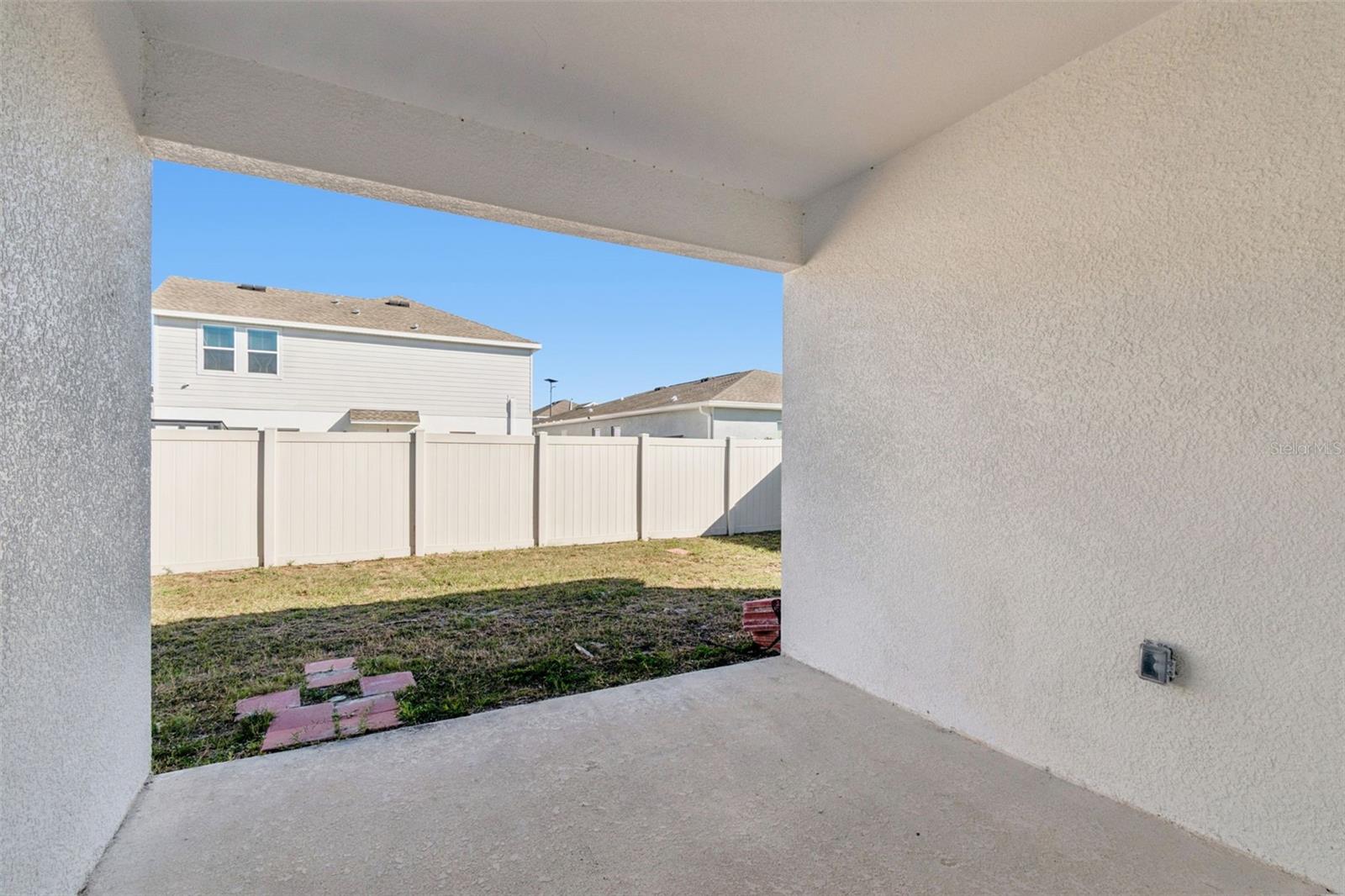 RANCHES/LK MCLEOD II - Residential