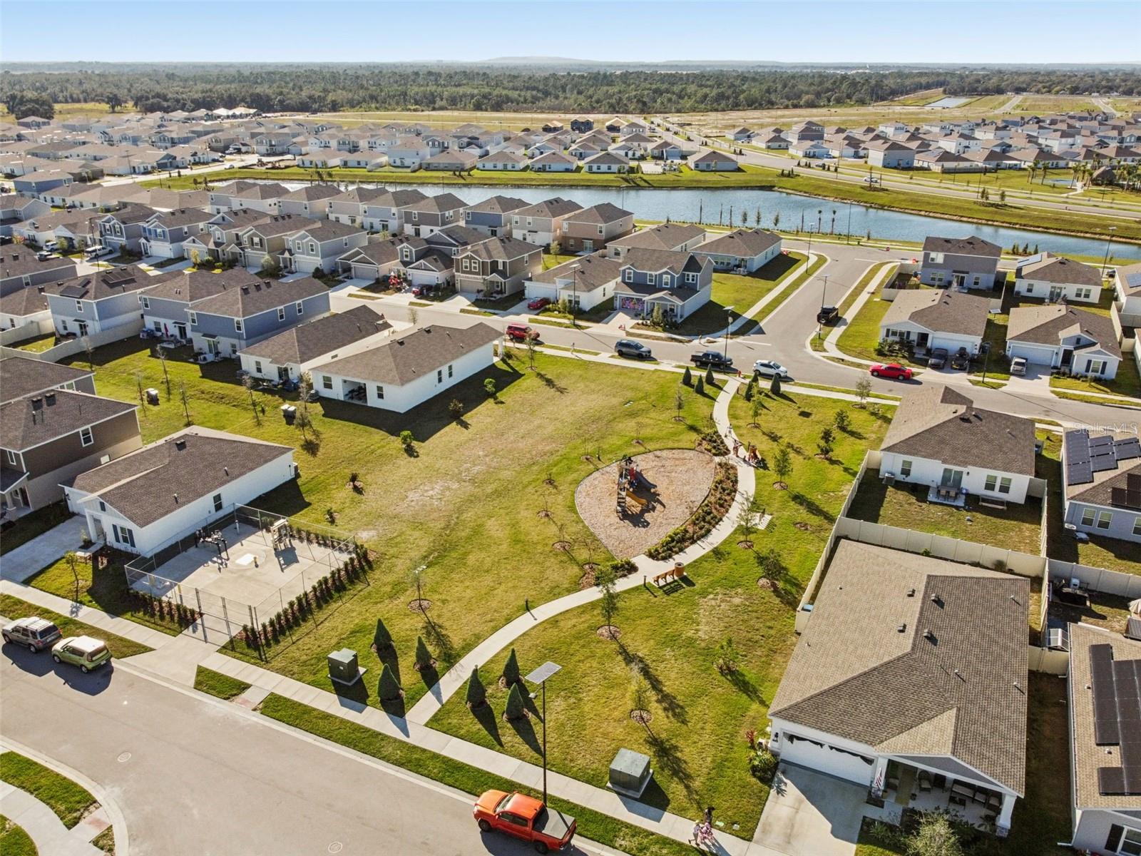 RANCHES/LK MCLEOD II - Residential