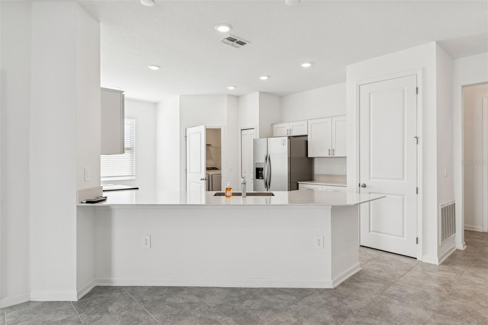 RANCHES/LK MCLEOD II - Residential