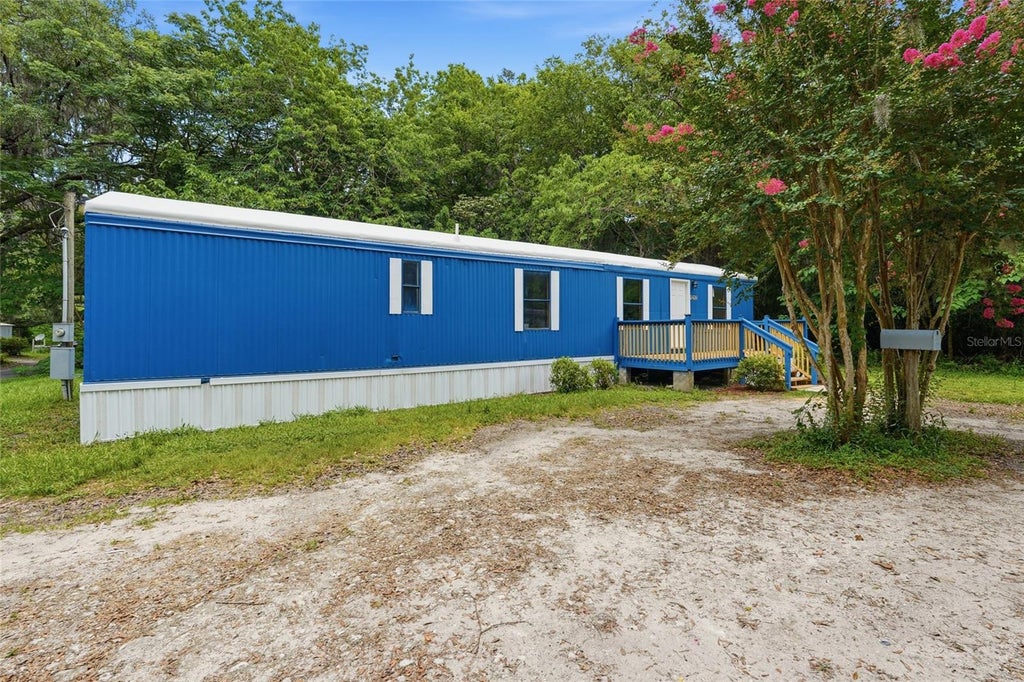 Photo of 1212 NE 1st Avenue, Williston, FL 32696 (MLS # GC541174)