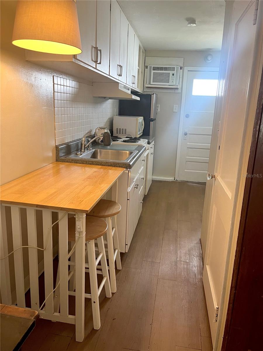 HALLS CENTRAL AVE 1 - Residential Income