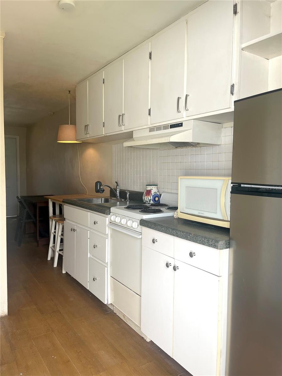 HALLS CENTRAL AVE 1 - Residential Income