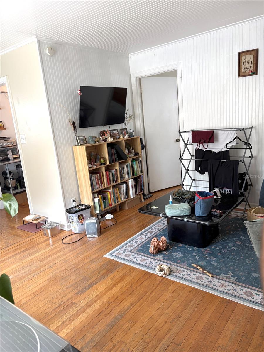 HALLS CENTRAL AVE 1 - Residential Income