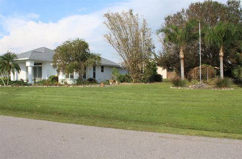 A home in PORT CHARLOTTE