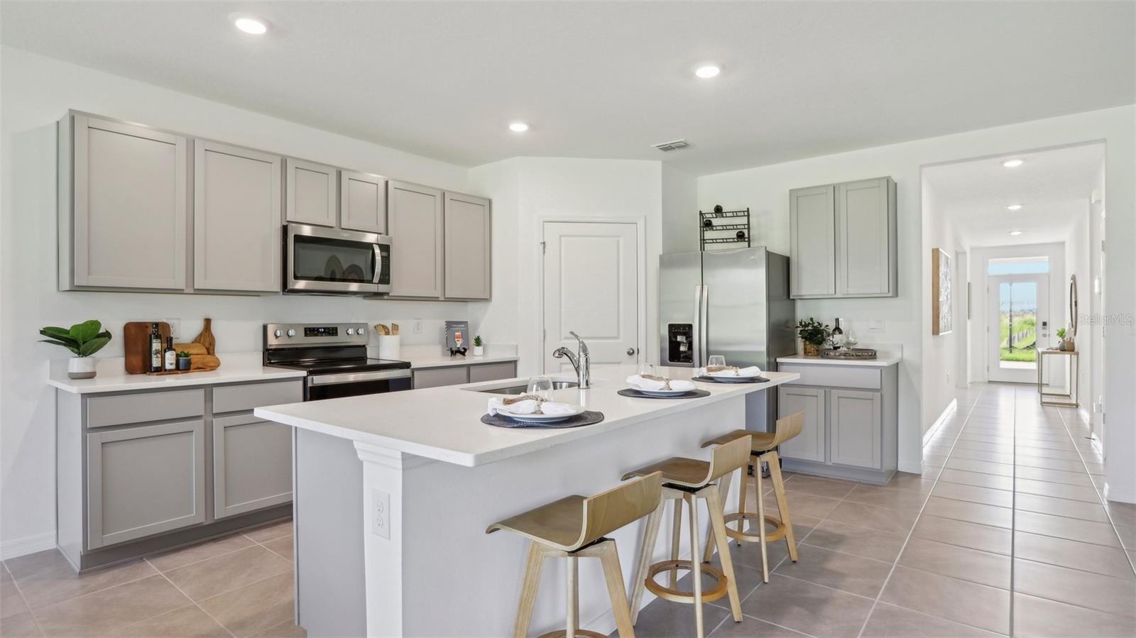SUMMIT VIEW - Residential