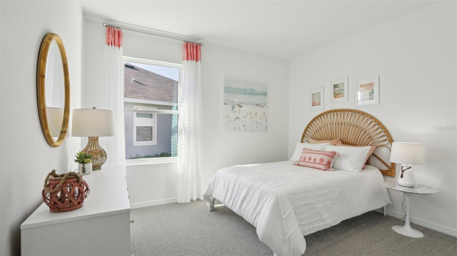 SUMMIT VIEW - Residential