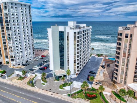 A home in DAYTONA BEACH SHORES