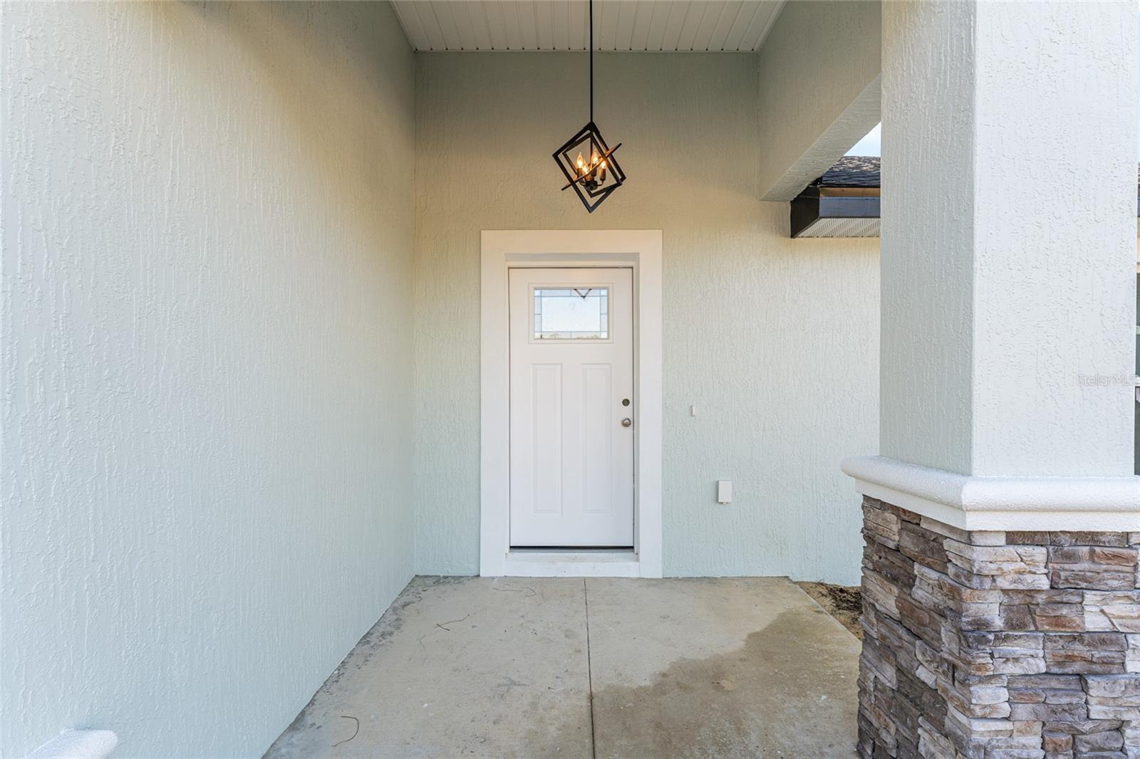 RAINBOW LAKES ESTATE - Residential