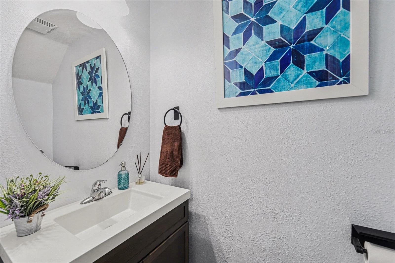 BAY ISLE LANDINGS - Residential