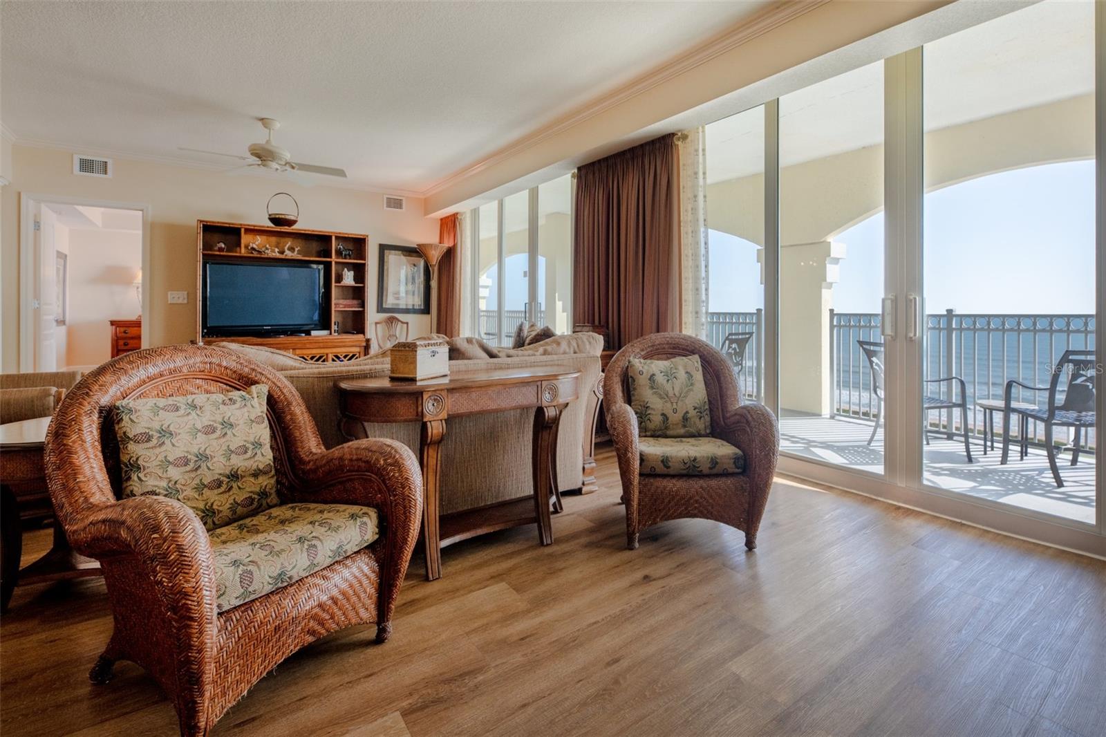 HAMMOCK BEACH - Residential