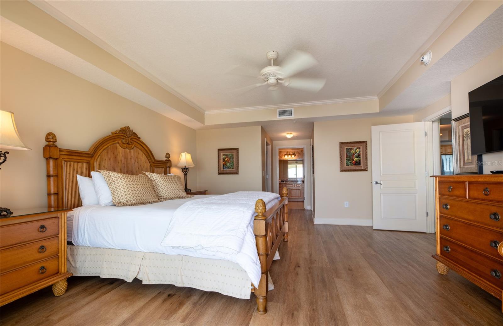 HAMMOCK BEACH - Residential