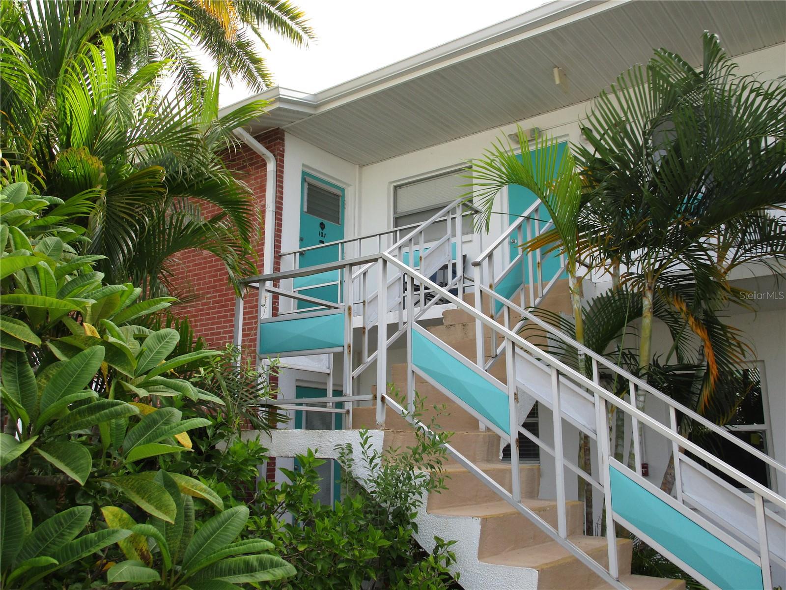 TOWN APTS CONDO - Residential