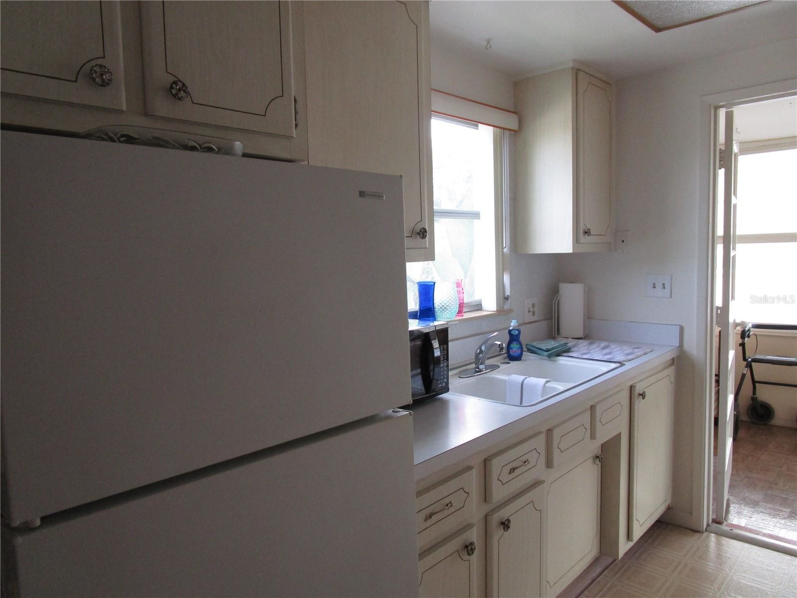 TOWN APTS CONDO - Residential