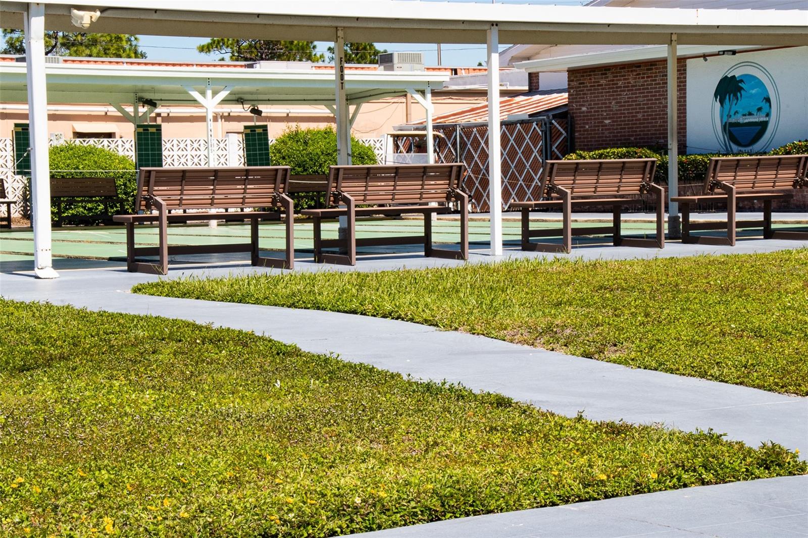 TOWN APTS CONDO - Residential