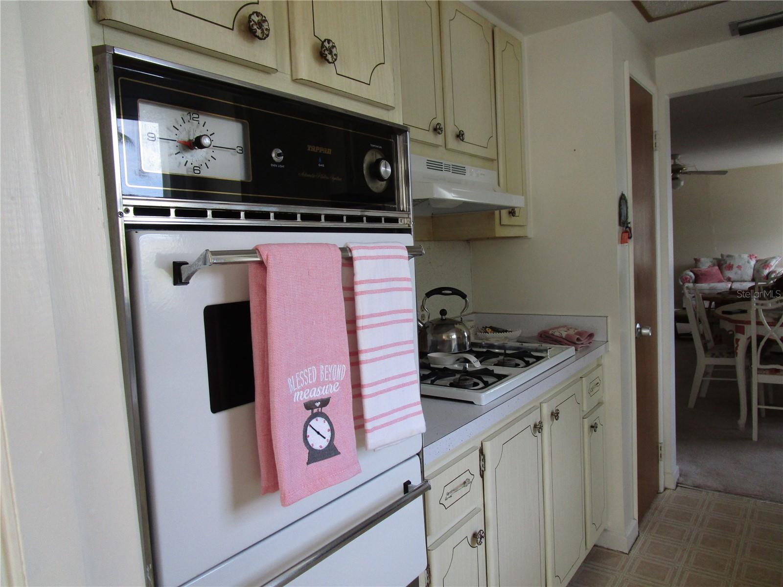 TOWN APTS CONDO - Residential