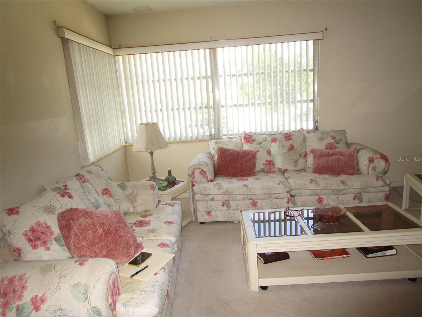 TOWN APTS CONDO - Residential