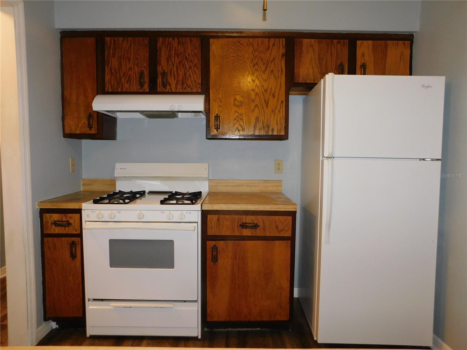 4304 NE 17TH TERRACE