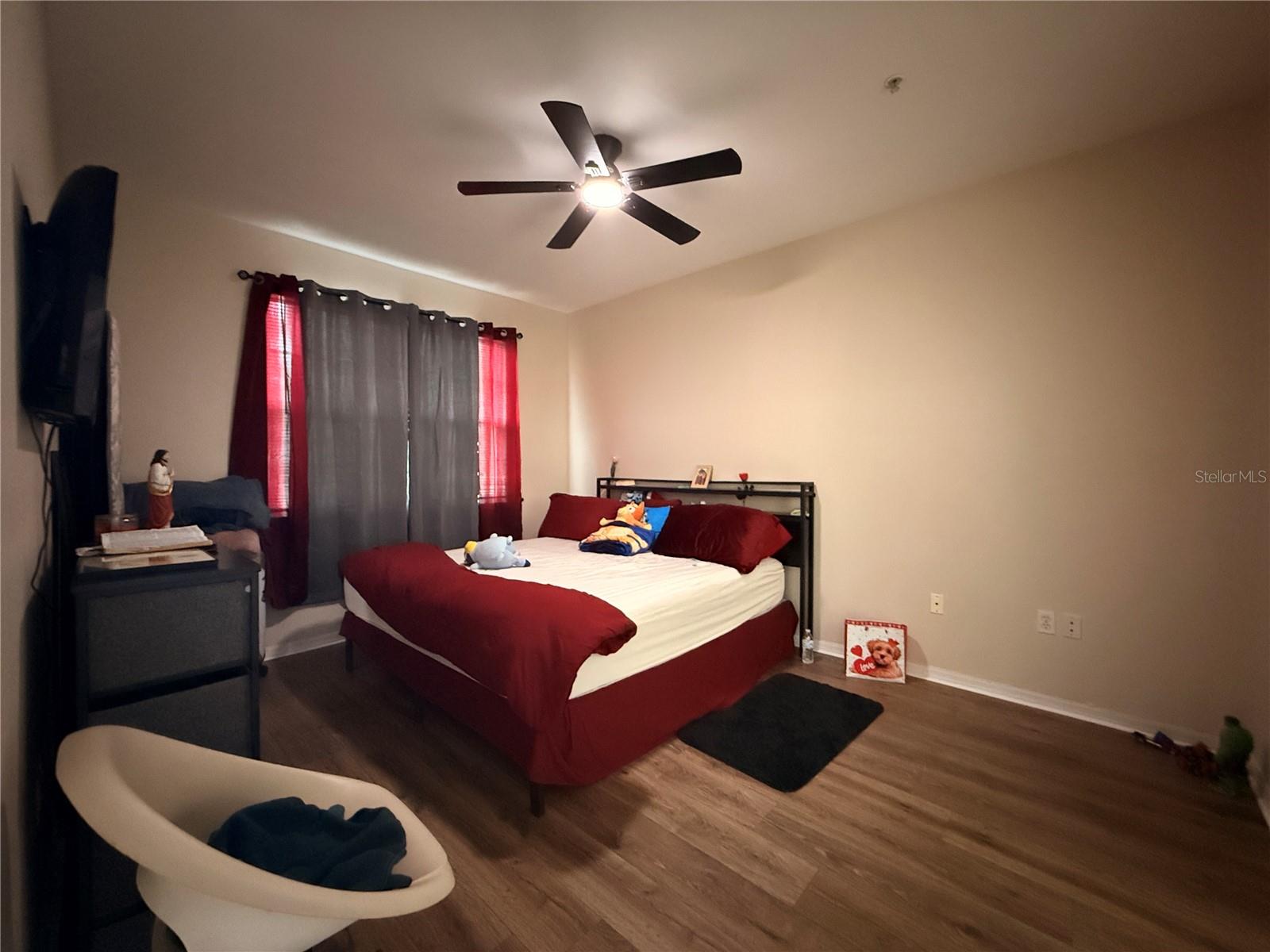 HAMPTONS/METROWEST - Residential