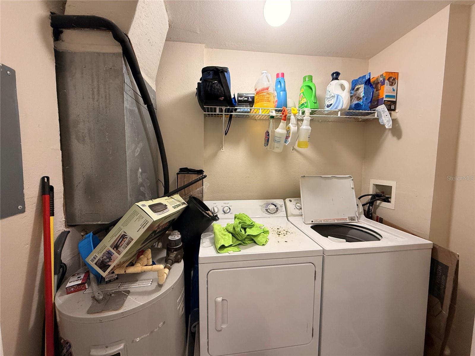 HAMPTONS/METROWEST - Residential