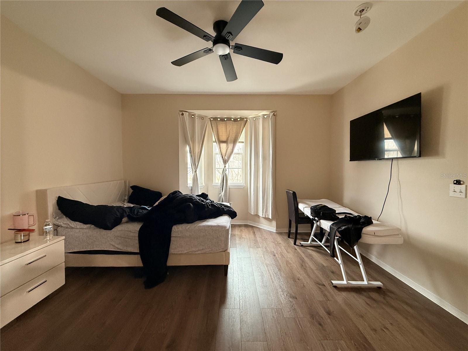 HAMPTONS/METROWEST - Residential