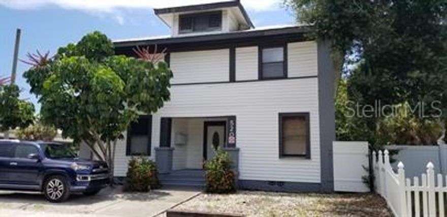 Newly renovated 2 Bedroom, 1 Bath Apartment is a top-floor walk-up unit. Annual Lease.  It features a brand new kitchen with white shaker style cabinets, dishwasher, microwave, refrigerator with icemaker and glass top stove/oven.   Hardwood Laminate flooring throughout the unit with 6 inch baseboards, new ceilings fans and updated light fixtures.  The property is located in a trendy Uptown neighborhood just minutes from bustling downtown St Pete.  Off street parking is available and also an onsite coin laundry with washer and dryer for your convenience.   NO pets please. Tenant must pass credit background check $65 each adult, $100 tenant processing fee.  Move-in costs:  One month Security Deposit.