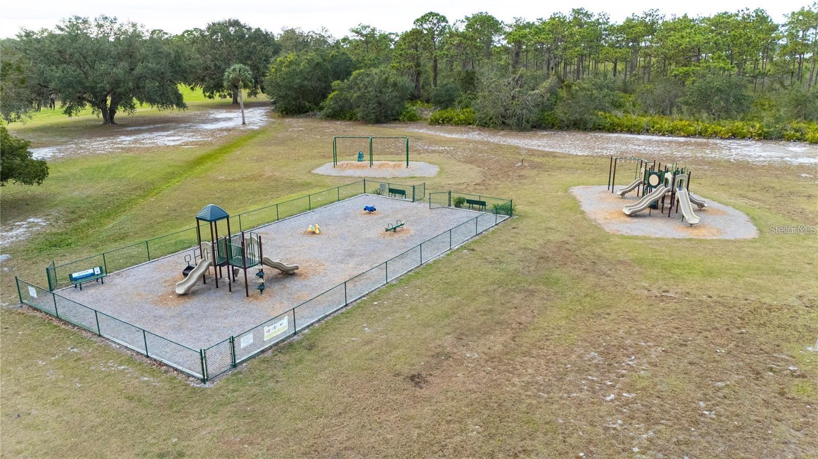 INDIAN LAKE ESTATES - Land