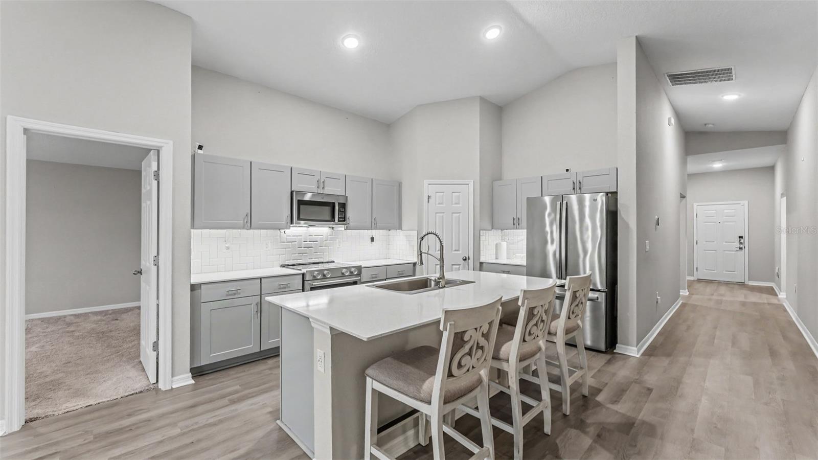 RIVERSTONE PH 5 & 6 - Residential