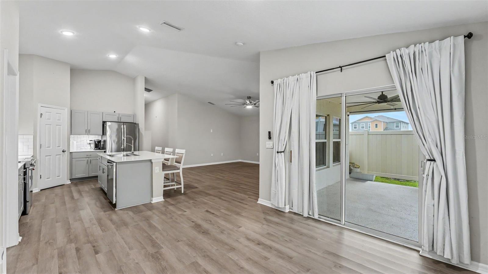 RIVERSTONE PH 5 & 6 - Residential