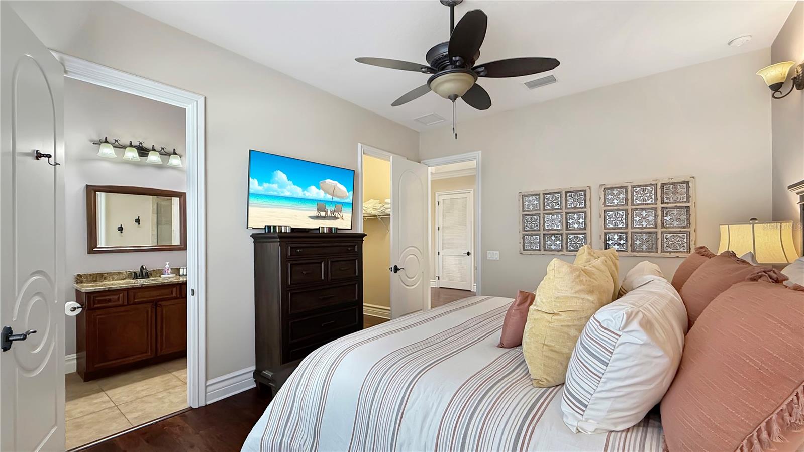 REUNION WEST VLGS NORTH - Residential