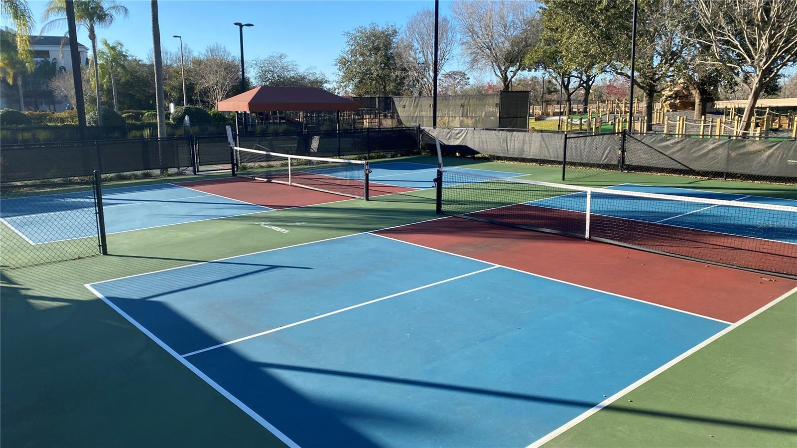 REUNION WEST VLGS NORTH - Residential