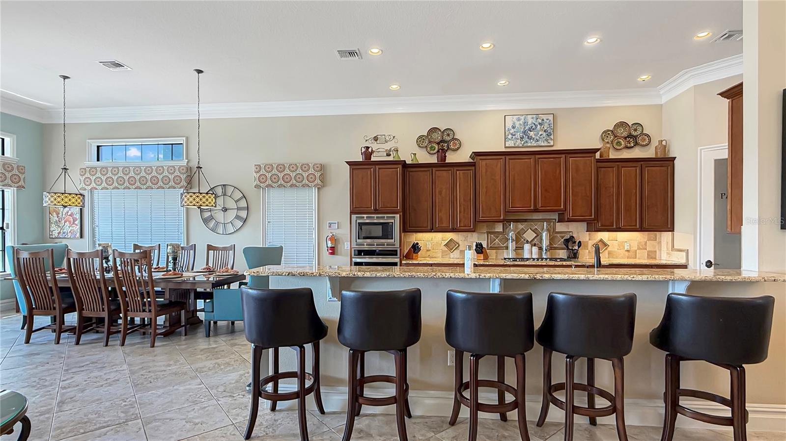 REUNION WEST VLGS NORTH - Residential