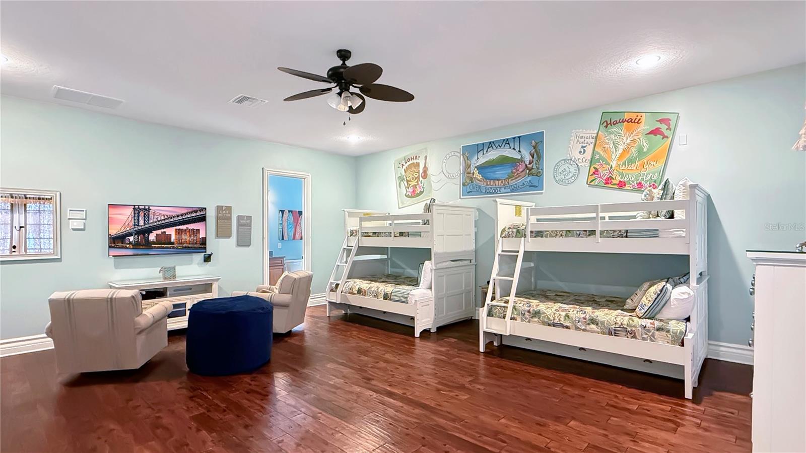 REUNION WEST VLGS NORTH - Residential