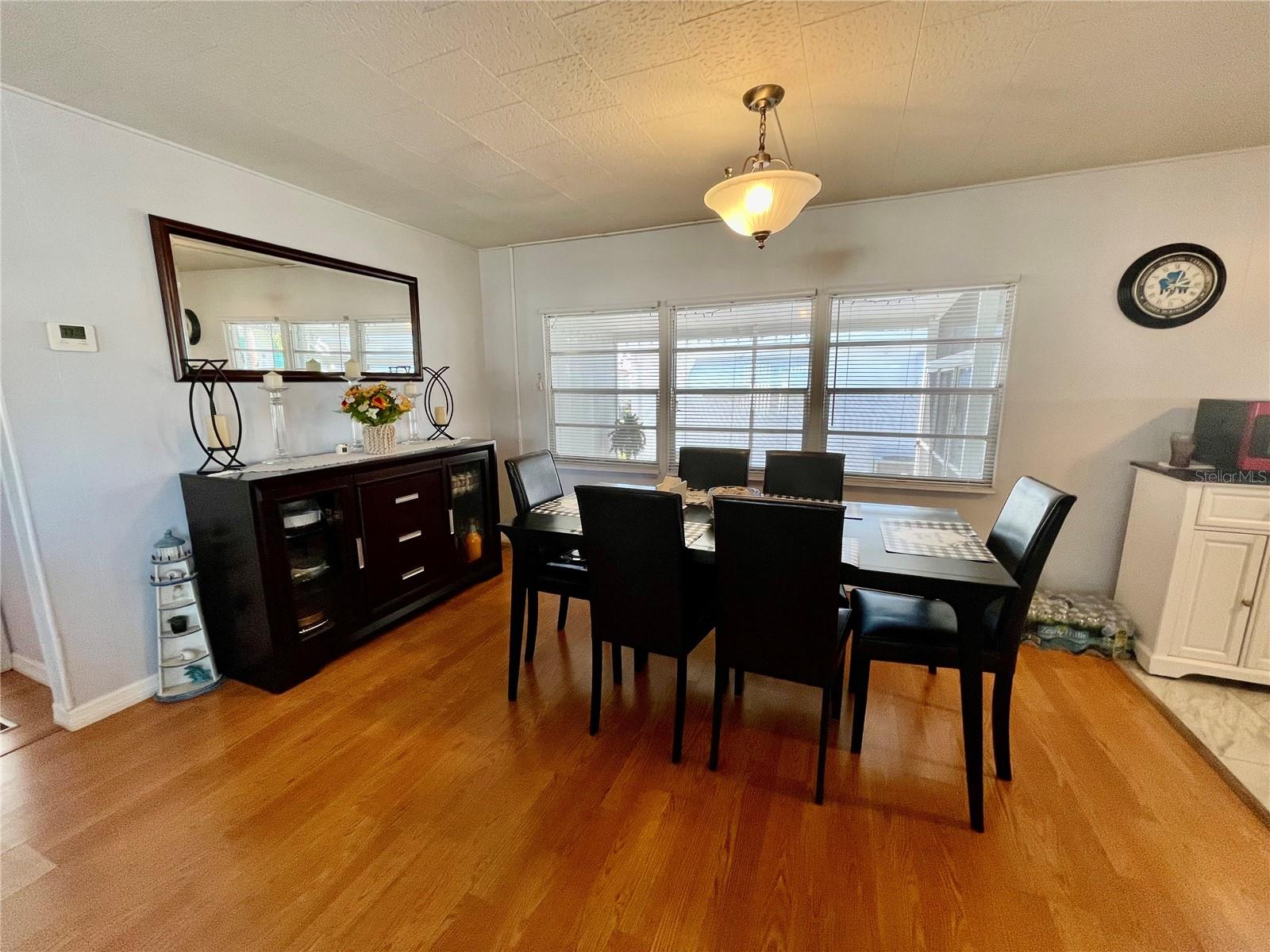 SUNSET PALMS UNREC - Residential