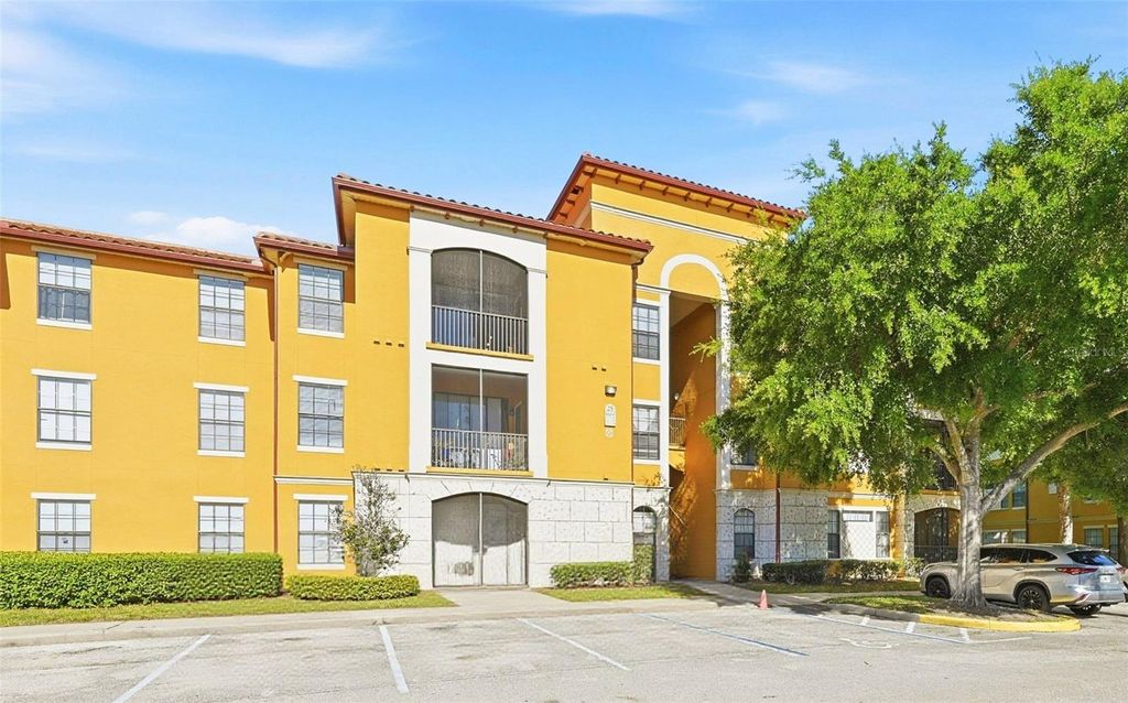 Photo of 6169 Metrowest Boulevard #305, Orlando, FL 32835 (MLS # O6417967)