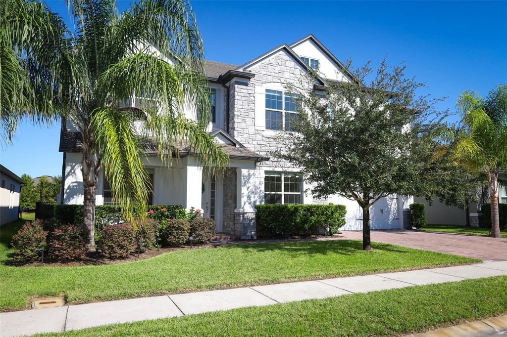 Photo of 2731 Estuary Loop, Oviedo, FL 32765 (MLS # O6351610)