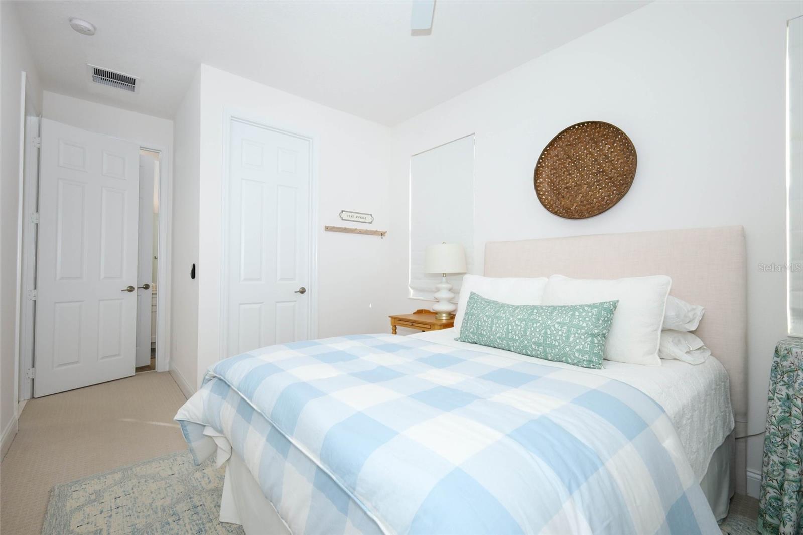 HIDEAWAY COVE AT OVIEDO PH 1 - Residential