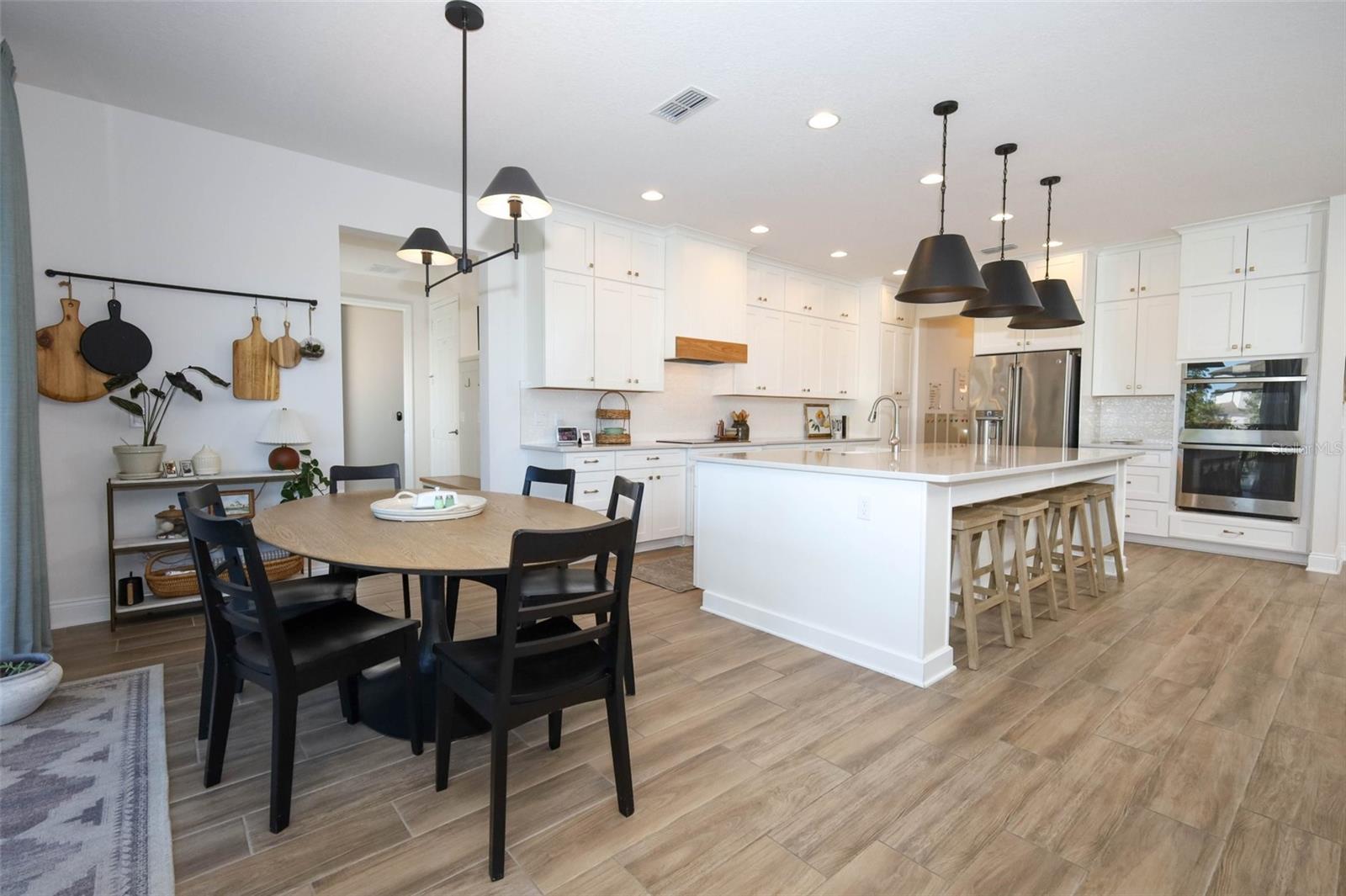 HIDEAWAY COVE AT OVIEDO PH 1 - Residential