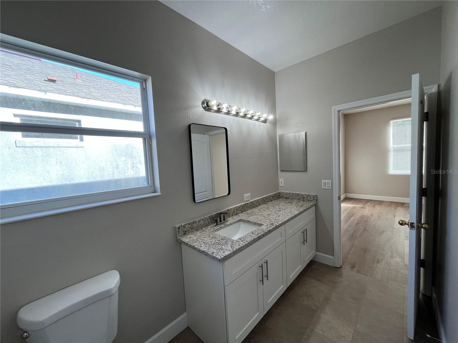 HICKORY COVE 50 149 - Residential Lease